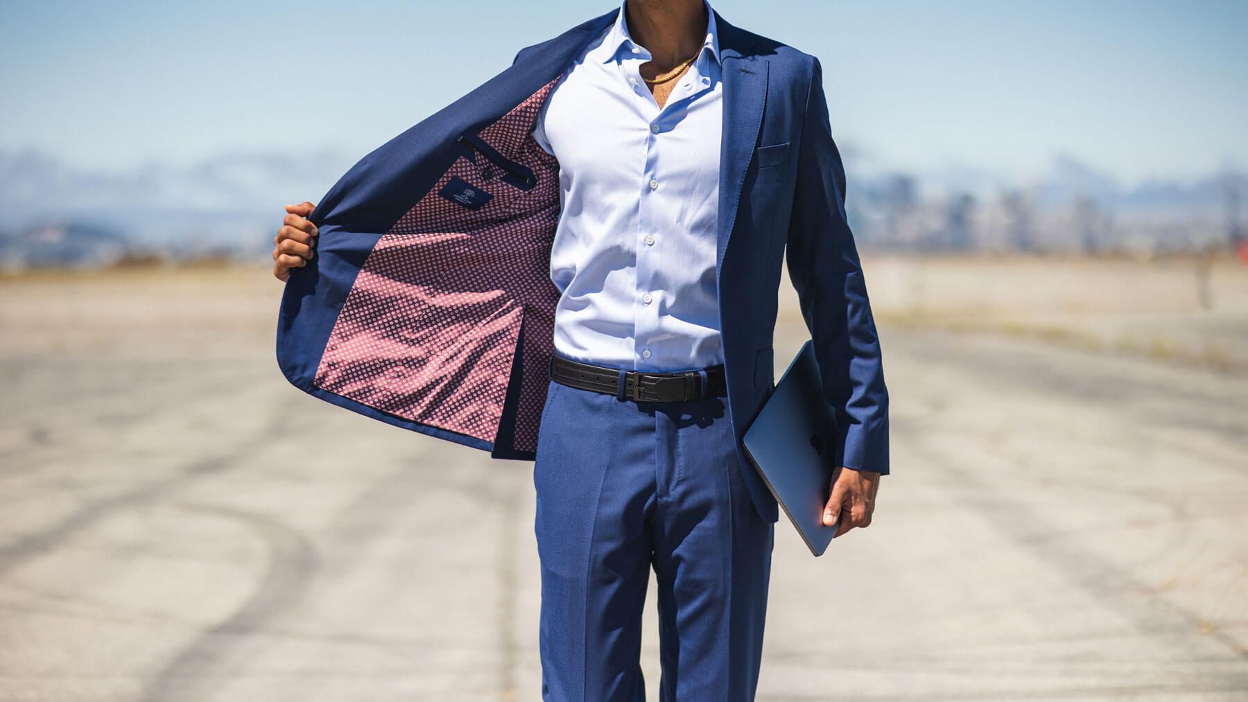 Lined vs. Unlined Jackets: Which is Right for You? Anatoly & Sons Lined vs. Unlined Jackets: Which is Right for You? Anatoly & Sons
