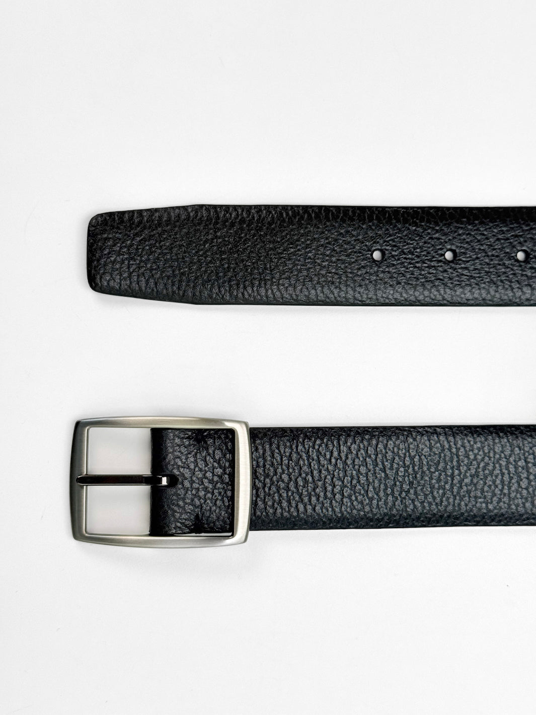 Pebble Grain Calfskin Leather Belt - Black