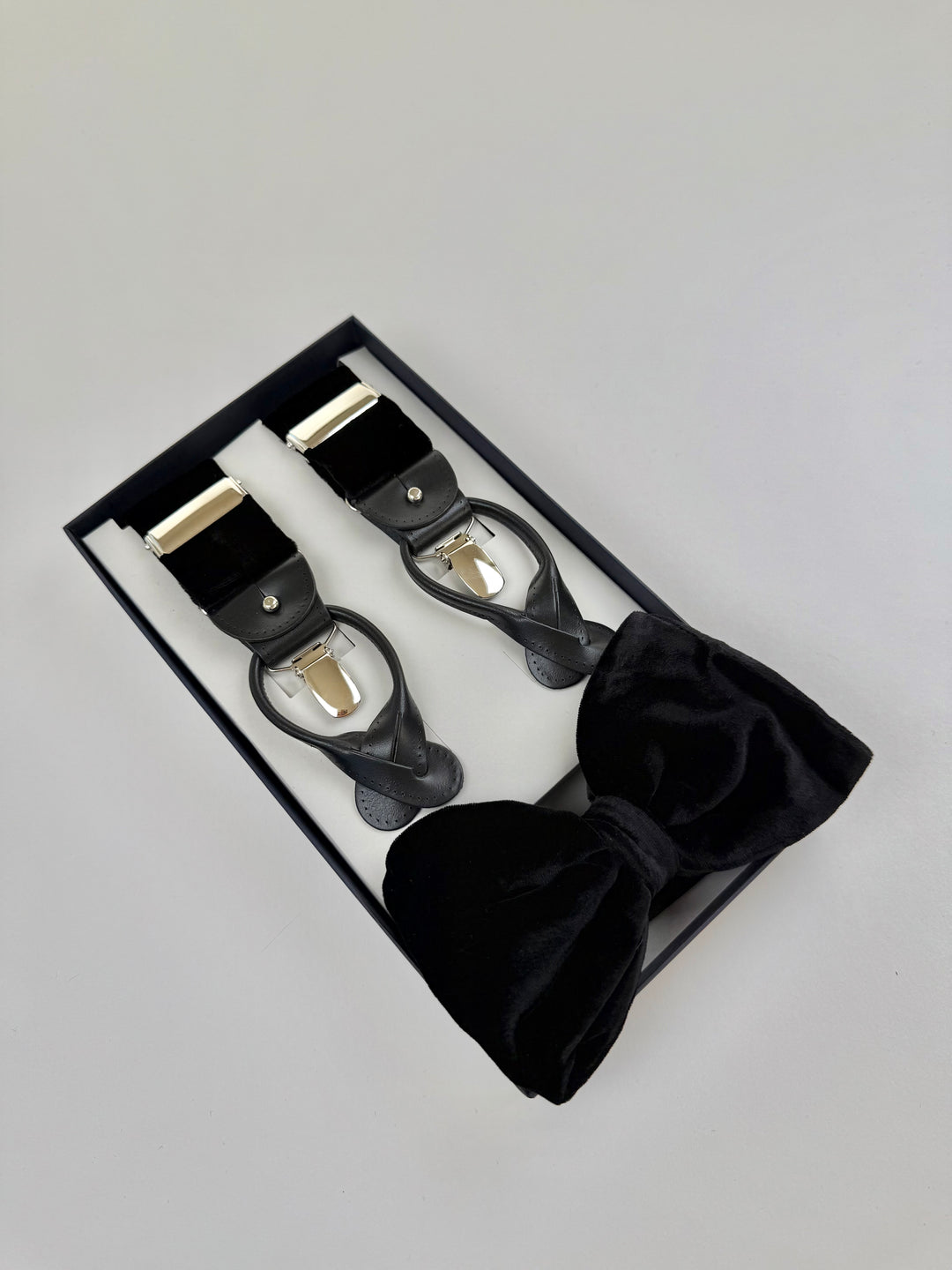 Classic Suspenders Set - Black Velvet