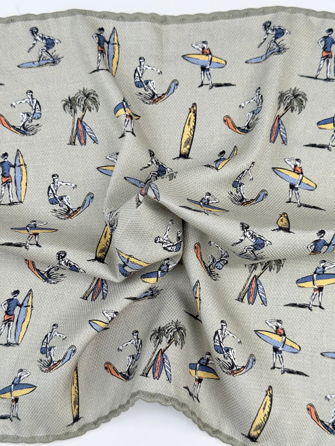 Reversible Silk Surf Motif Pocket Square - Light Grey