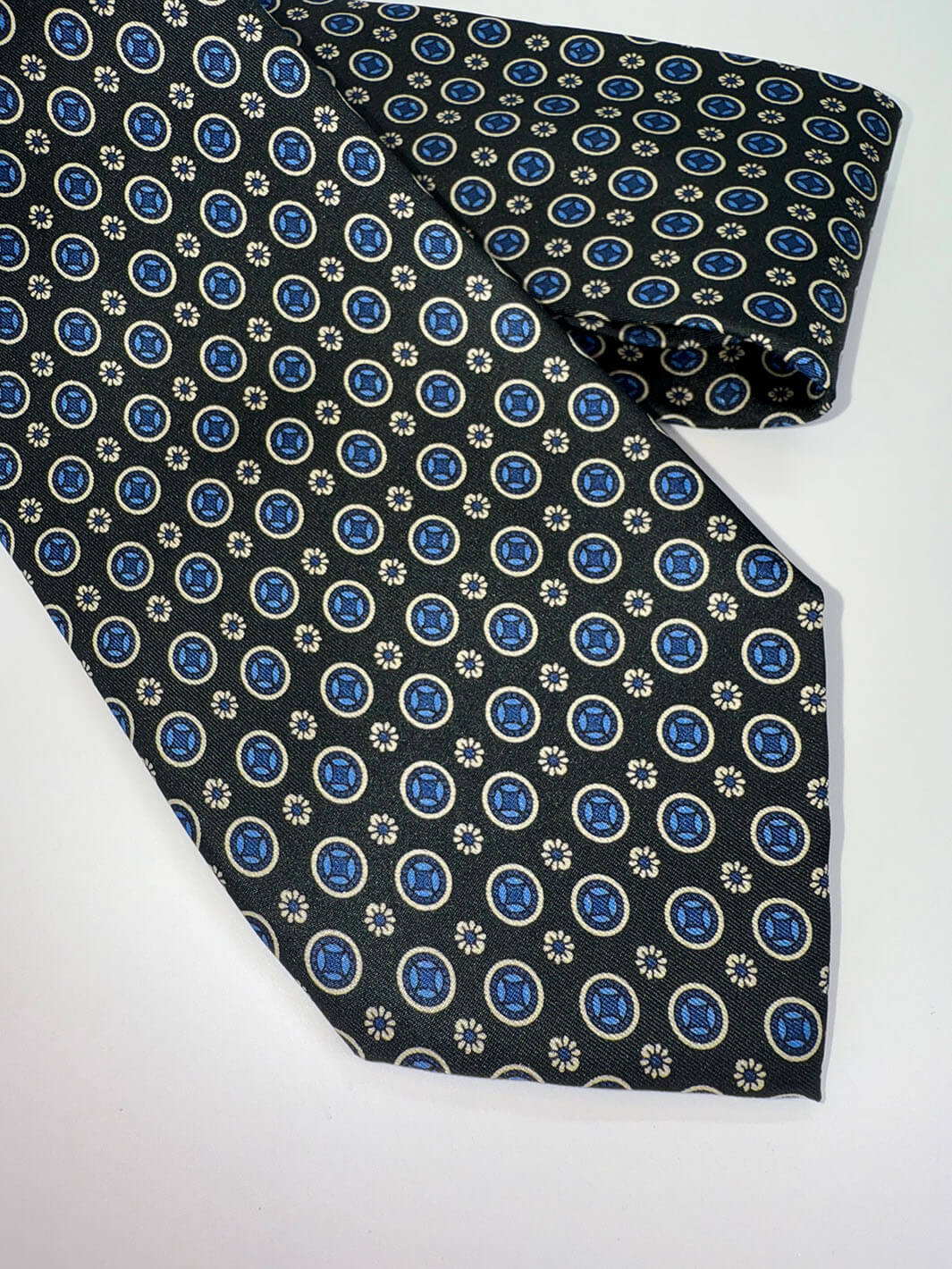 Silk Medallion Floral Tie - Black & Blue